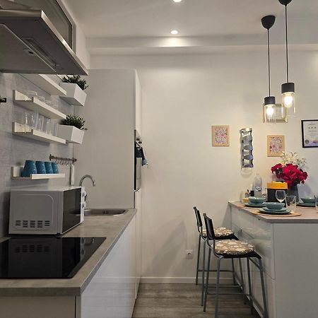 Carina Apartment Будапеща Екстериор снимка