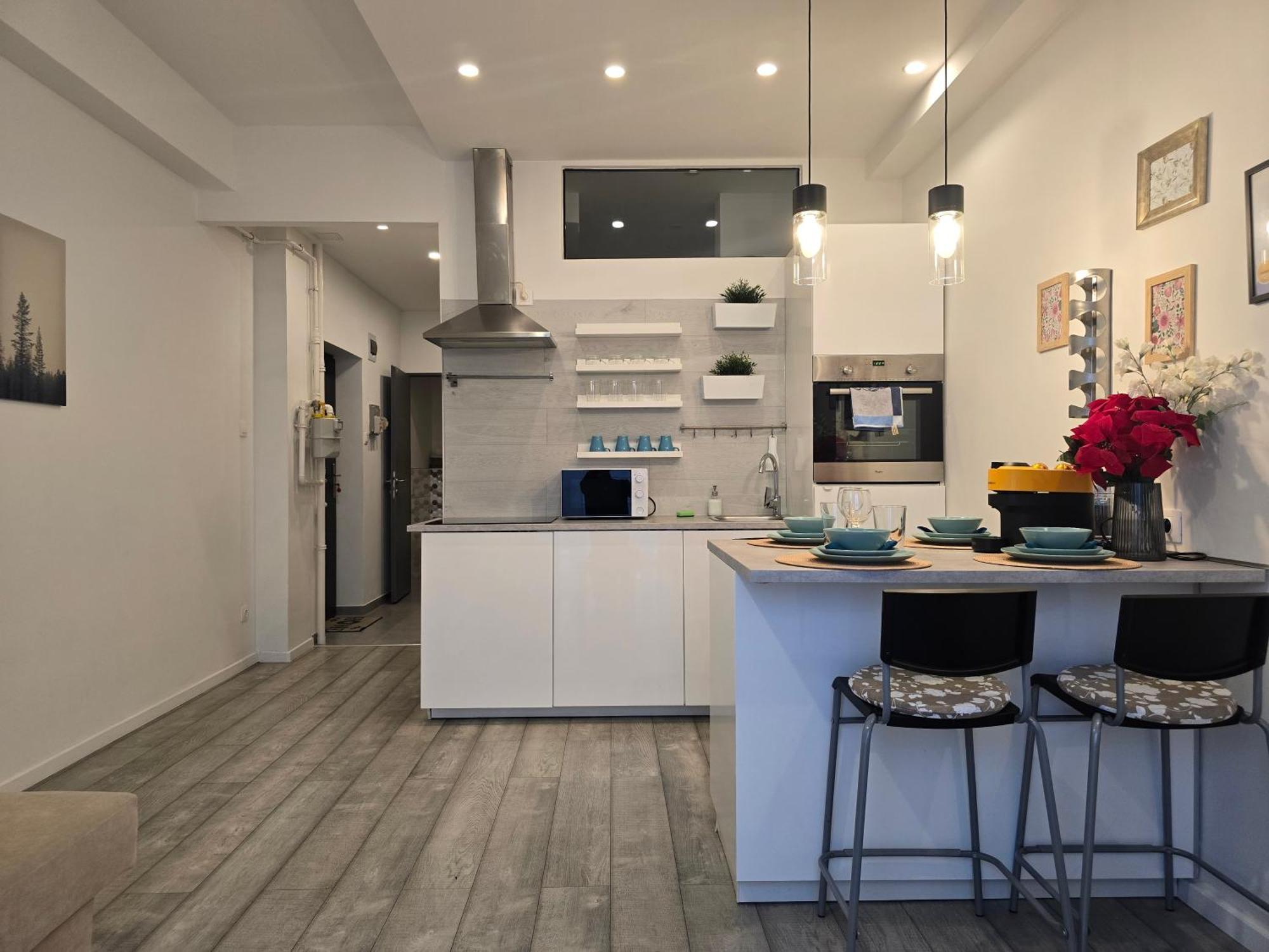 Carina Apartment Будапеща Екстериор снимка
